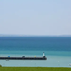 La Metairie-du-vauhariot - Vue Et Mont Saint Michel - Piscine Chauffee - Acces Gr34 Cancale